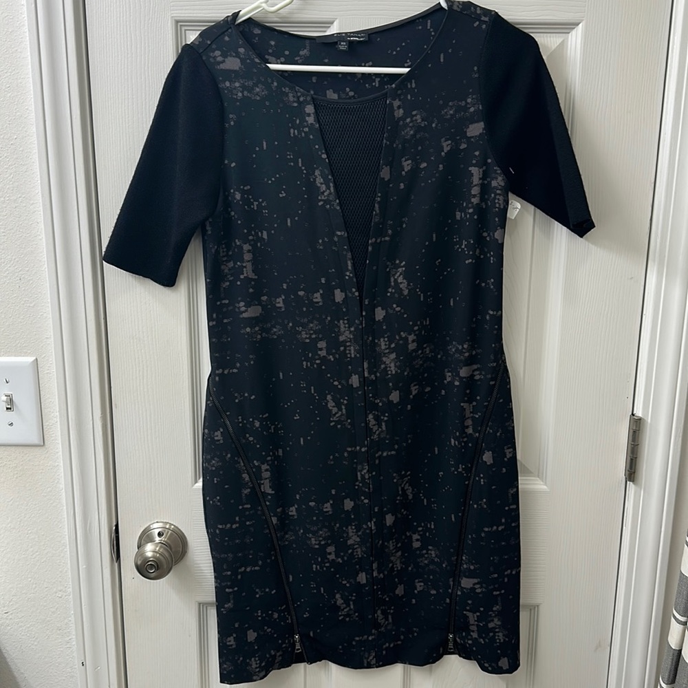 Elie Tahari patterned dress